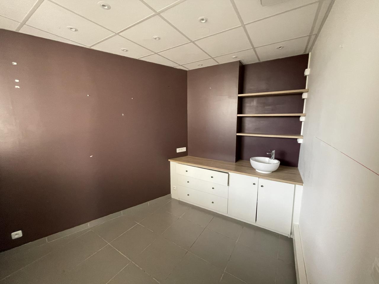 Bureau Tours 127m² Location bureau Tours Indre-et-Loire OLBUR2422046 4